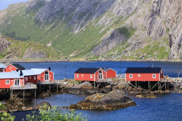 nusfjordlofoten.jpg
