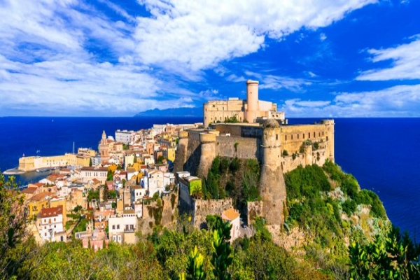 gaeta.jpg